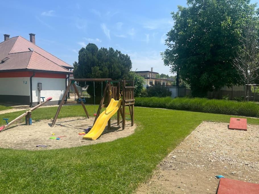 Balatonvilágos Hedon Brewing Niko Apartment - 200 Meter To The Beach מראה חיצוני תמונה